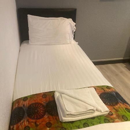 רייד Abingdon Lodge Hotel מראה חיצוני תמונה