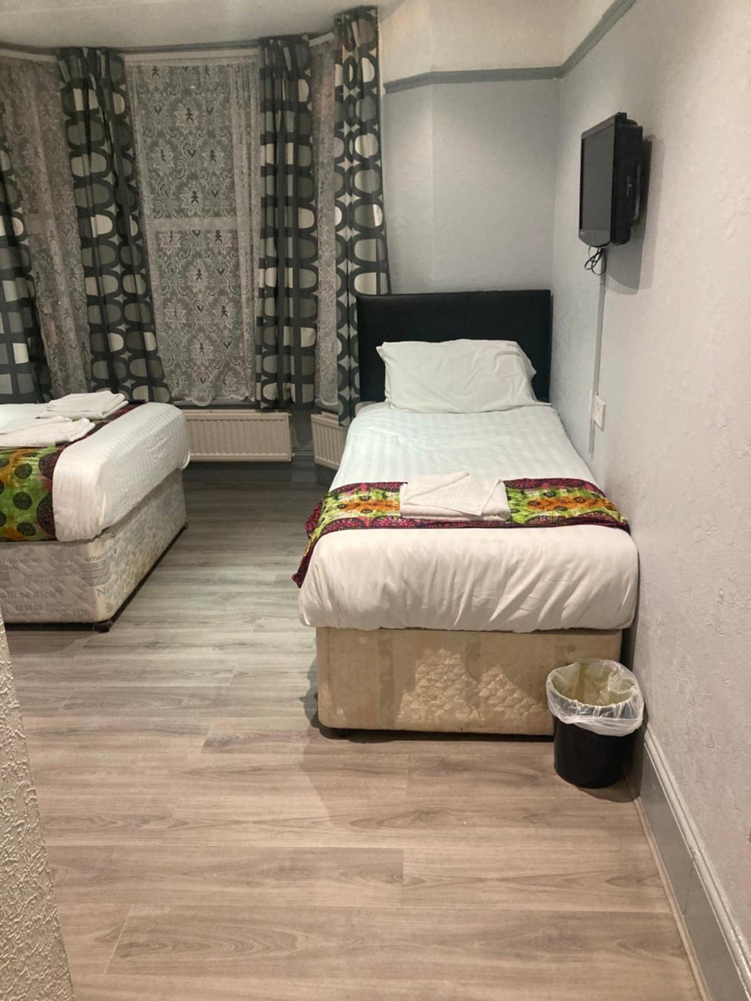 רייד Abingdon Lodge Hotel מראה חיצוני תמונה